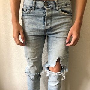 Forever 21 Mens Distressed Jeans